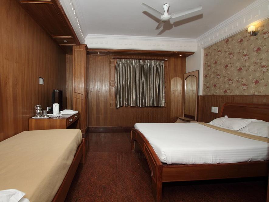 Mahendra Hotels Mysore Ngoại thất bức ảnh